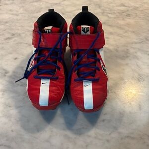 Mike trout baseball cleats size 7.5